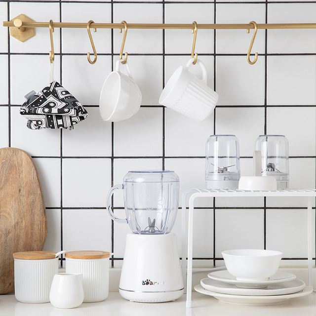 Petit mélangeur multifonctionnel avec 3 tasses